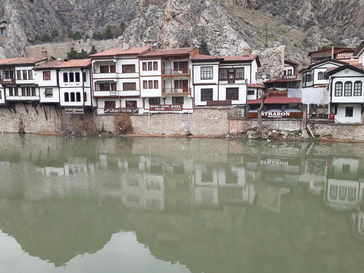 Sehri̇-Zade Yalisi Hotel Amasya Bagian luar foto